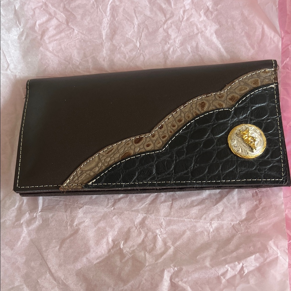 Elegant Black and Brown Wallet with Gold Accent